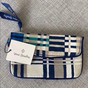 Vera Bradley Jen zip ID